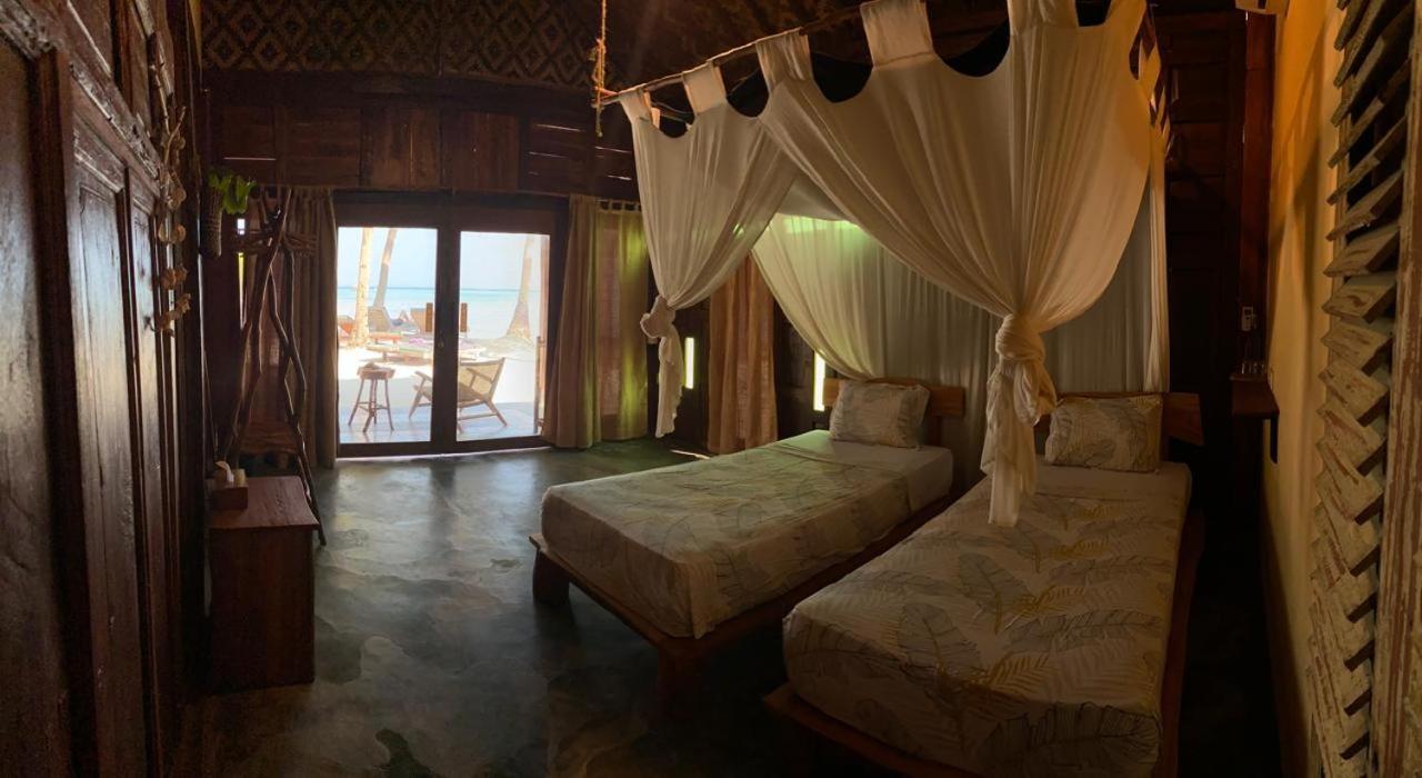 Hotel Eco Casa Karimunjawa-Inseln Exterior foto