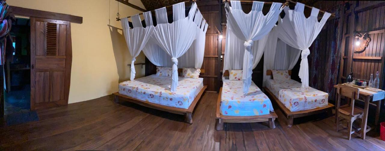 Hotel Eco Casa Karimunjawa-Inseln Exterior foto